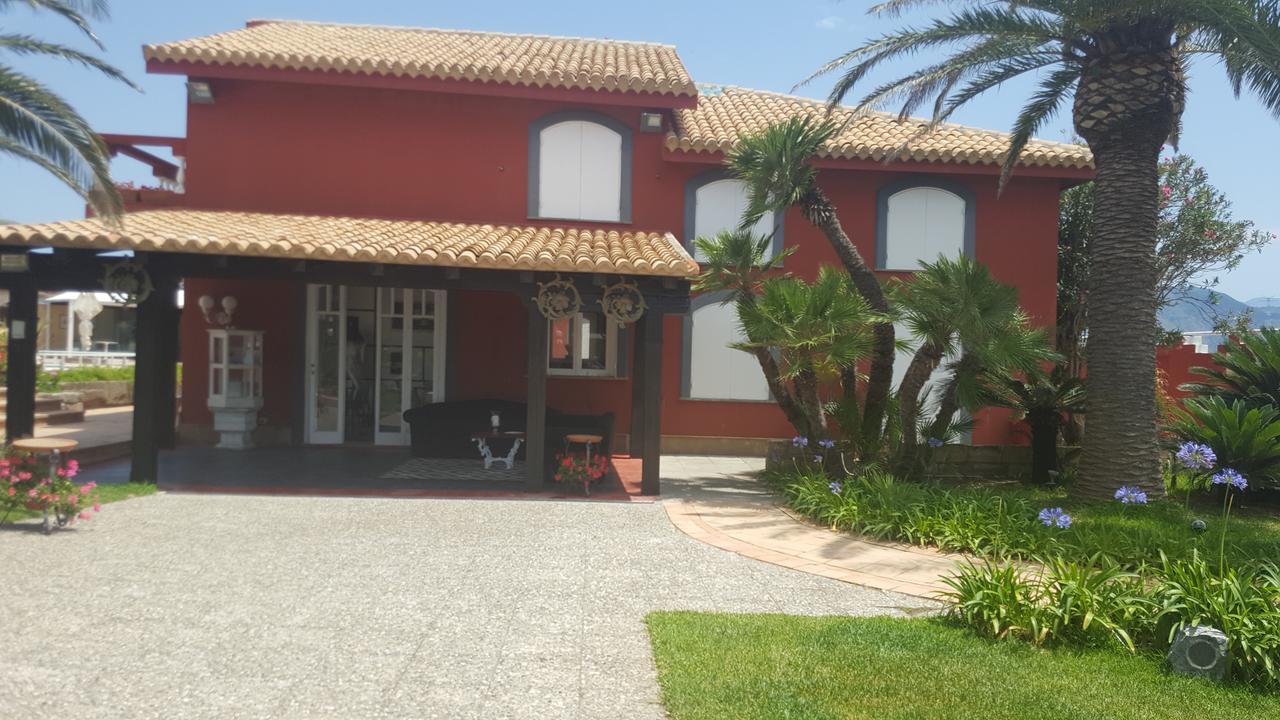 I Giardini Di Giano Bed & Breakfast ตอร์เรฟาโร ภายนอก รูปภาพ