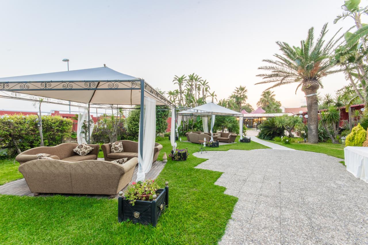I Giardini Di Giano Bed & Breakfast ตอร์เรฟาโร ภายนอก รูปภาพ